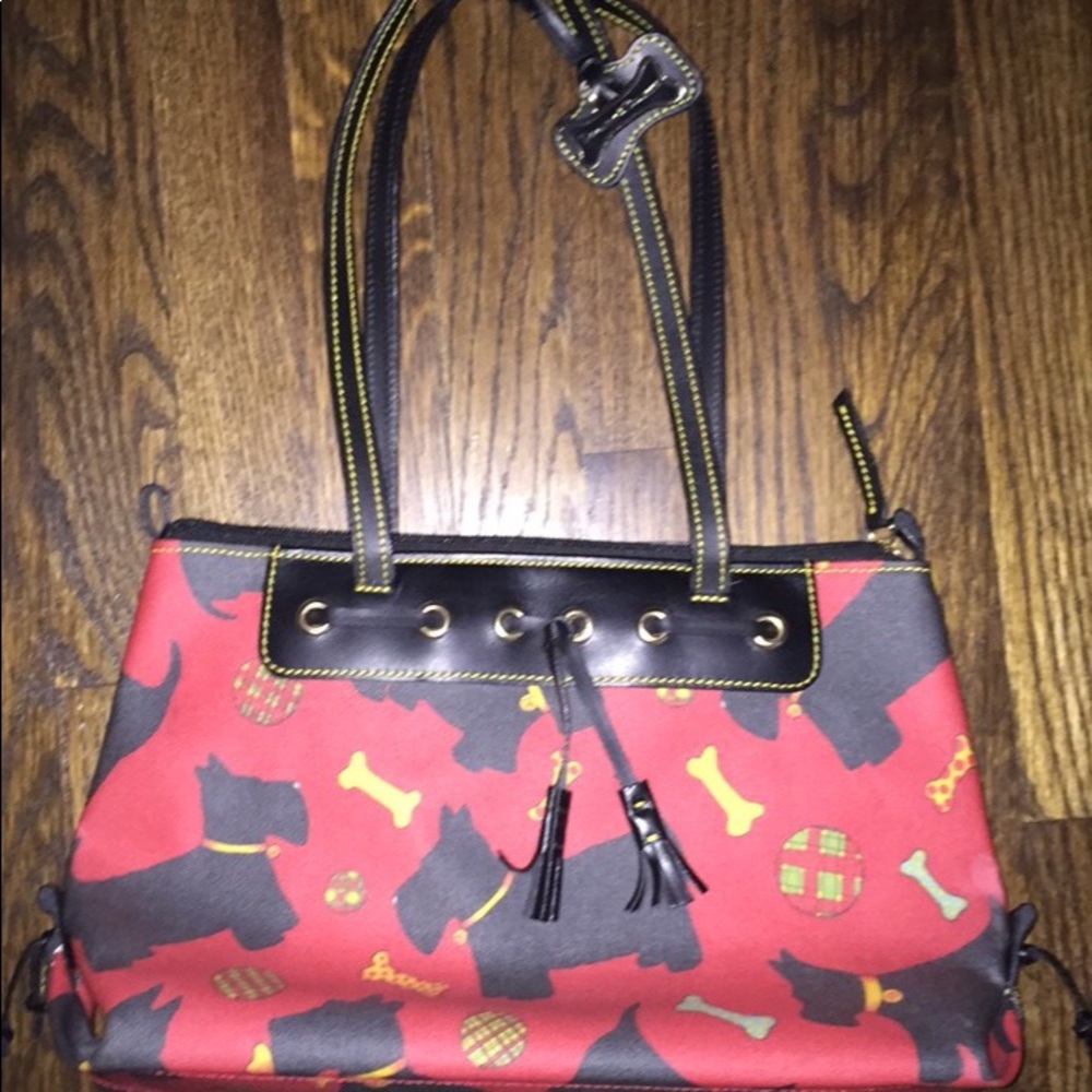 Dooney & Bourke Purse